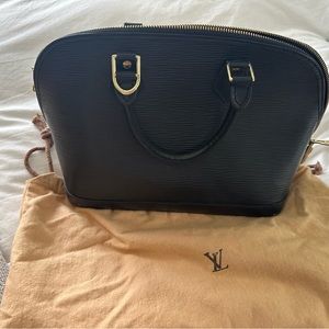 Louis Vuitton Alma BB Epi